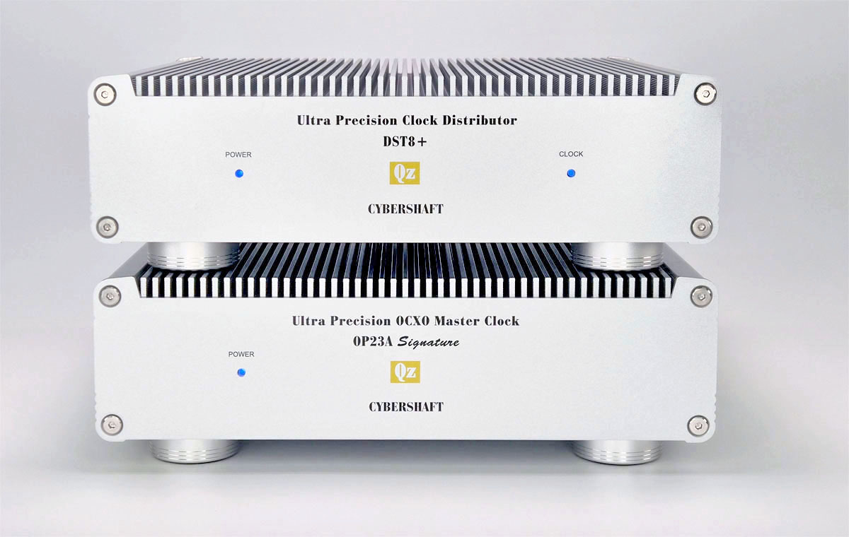 CYBERSHAFT clock distributor DST8+